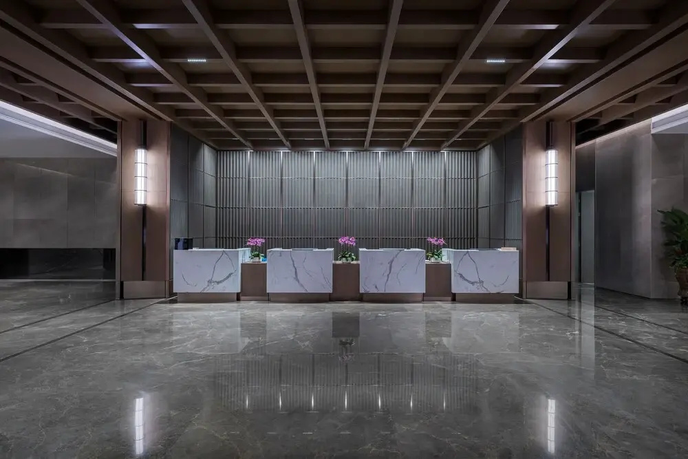 Lobby & Reception