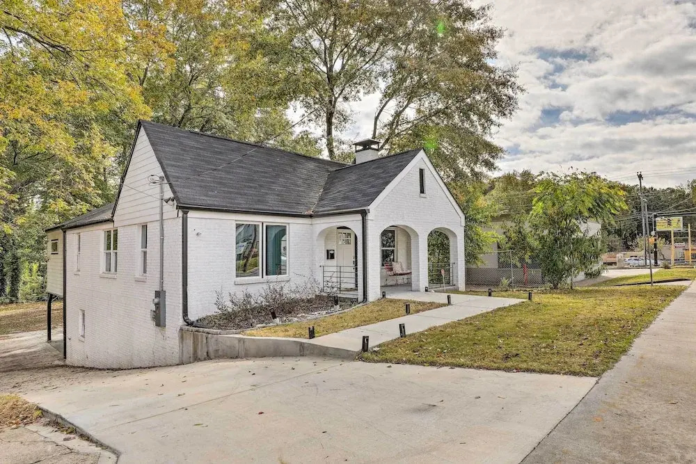 Eclectic Atlanta Abode < 3 Mi to Downtown!