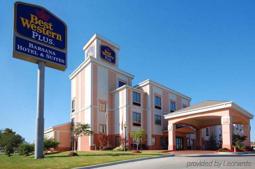 Best Western Plus Barsana Hotel & Suites image