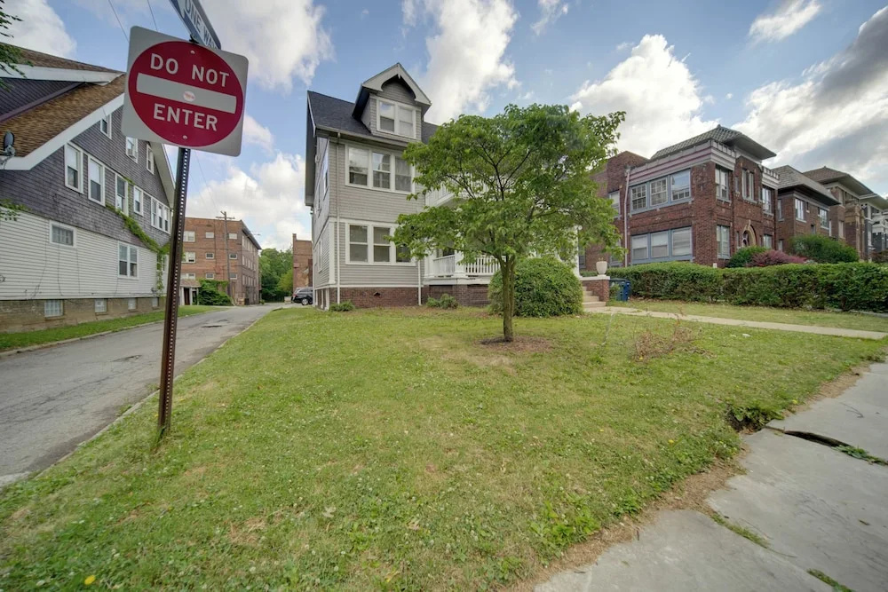 Deck, Pool Table! Walkable Cleveland Heights Apt