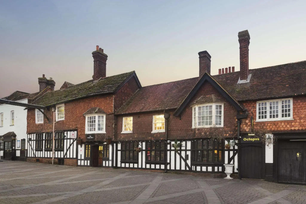 Ramada by Wyndham Crawley Gatwick - Chambres