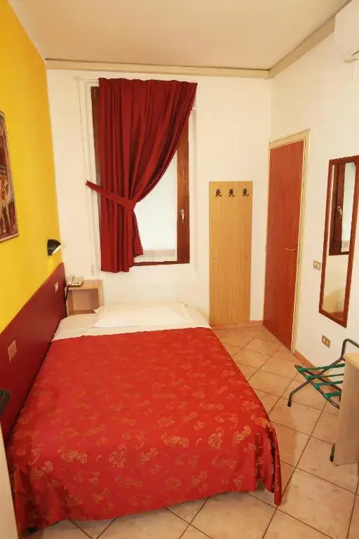 Hotel Mantegna Stazione , Mantegna Hotels - Chambres