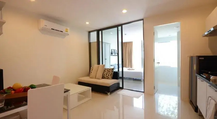 The Square Residence — фото 3