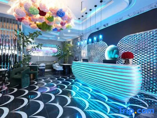 W+ Luxury Select Hotel (Universal Beijing Resort Liyuan Subway Station) in Beijing