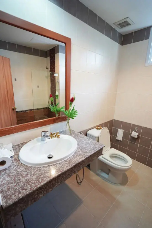 Pranang Flora House - Chambres