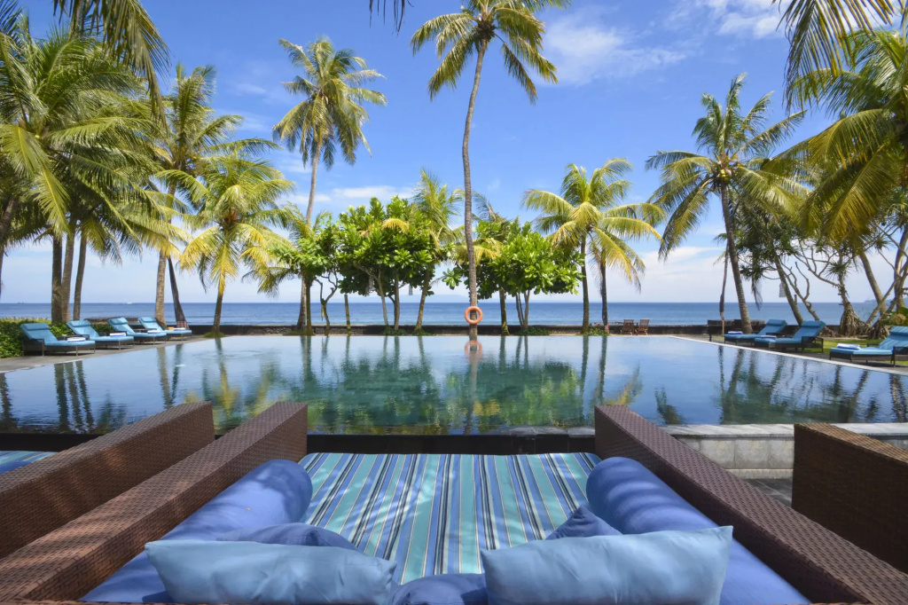 Nirwana Beach & Resort - Général