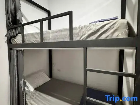 Bed in Dorm