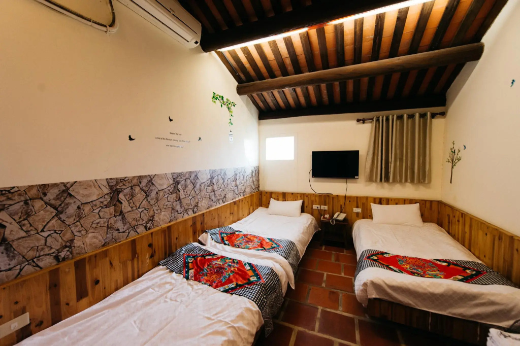 Bed in Dorm