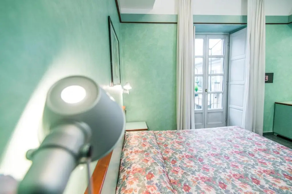 Le Petit Hotel - Chambres
