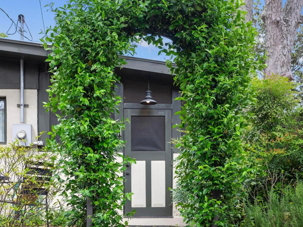 Craftsmith Cottage