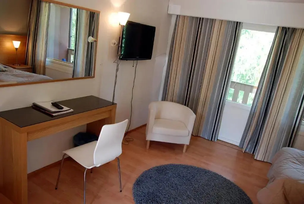 Standard Double room (twin beds)