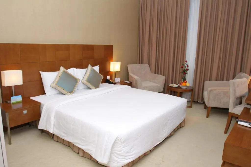 Aurora Hotel Plaza - Chambres