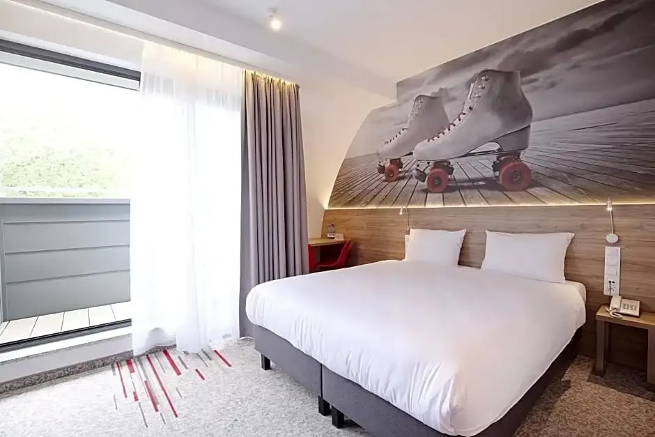 Standard room with balcony