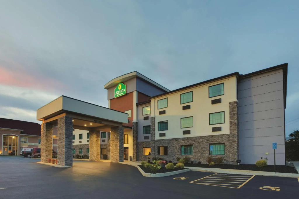 La Quinta Inn & Suites by Wyndham Batavia - Chambres