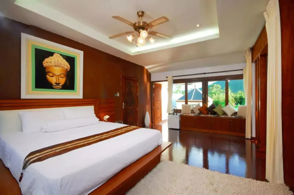 8 Bedrooms Twin Villas in Chaweng