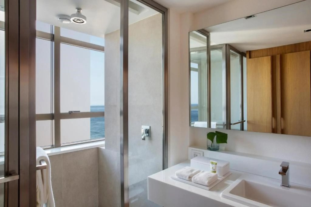 Marina All Suites Hotel - фото 9