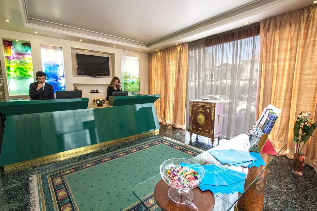 Hotel Triton - Général