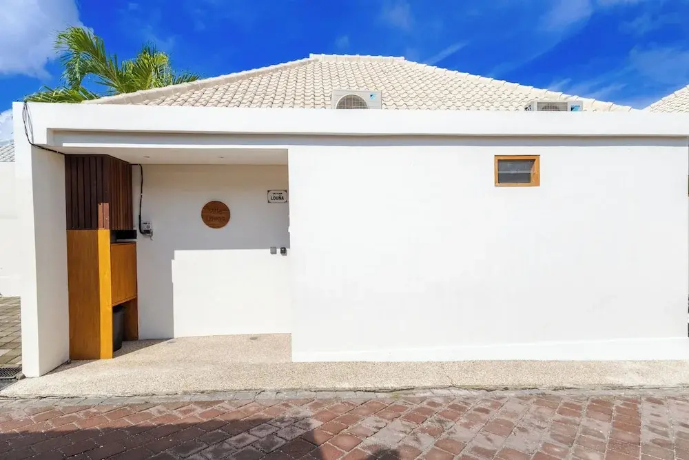 Villa Louna by Pertama Stay