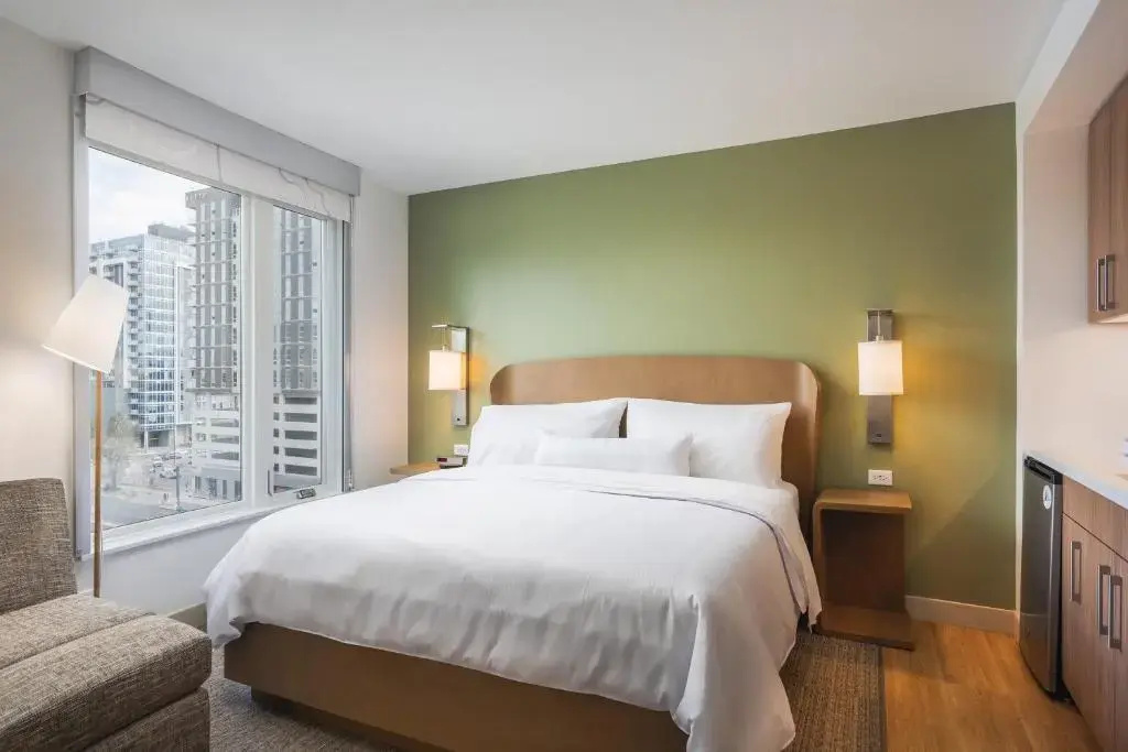 Double Studio (full double bed)