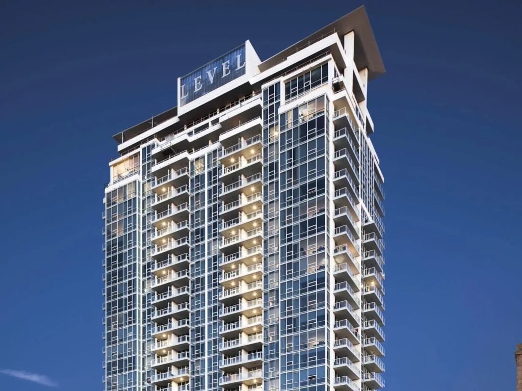 Level Furnished Living