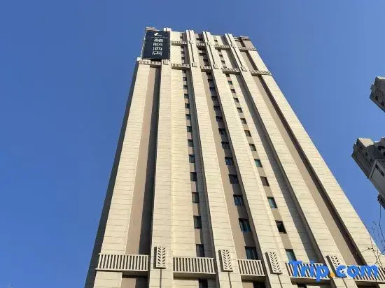 Lavande Hotel (Urumqi International Convention and Exhibition Center Olympic Sports Store)