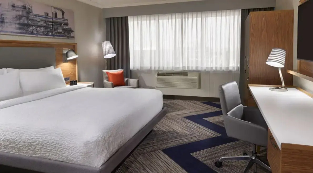Four Points by Sheraton Windsor Downtown - Chambres