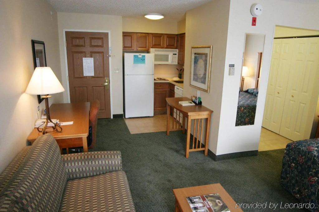 Staybridge Suites Detroit-Utica by IHG - фото 11