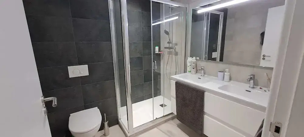 E1 Suites - Hosted by Sweetstay — фото 6