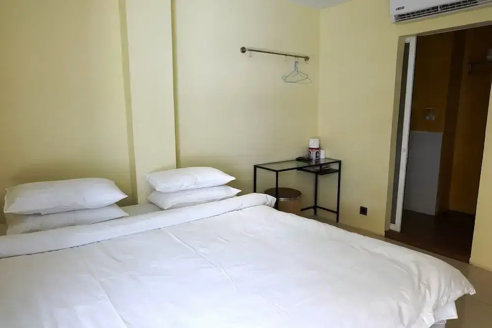 Standard Double room (full double bed)
