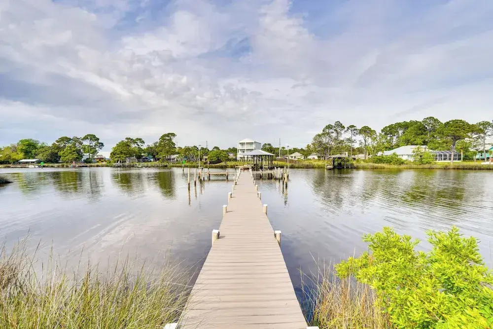 Charming Panama City Studio w/ Community Pool!