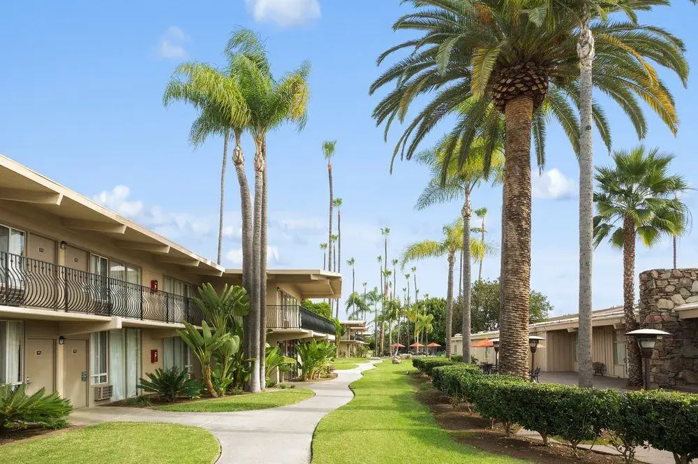 Ramada San Diego North Hotel & Conference Center