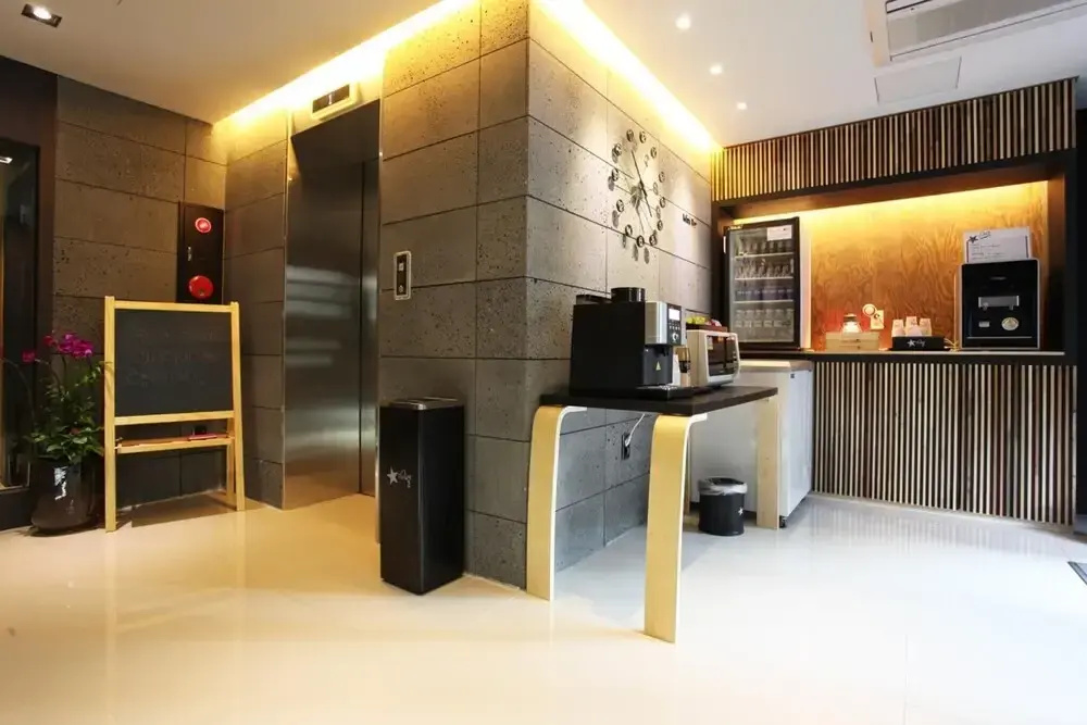 Hotel photo 20