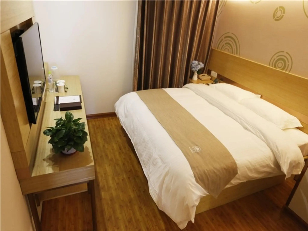 Отель GreenTree Inn Beijing Chaoyang District Maquanying Subway Station Express Hotel в Пекине