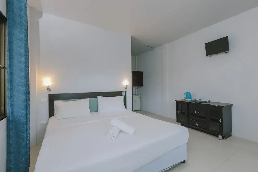 Бунгало с балконом в Kataonsea Bungalows