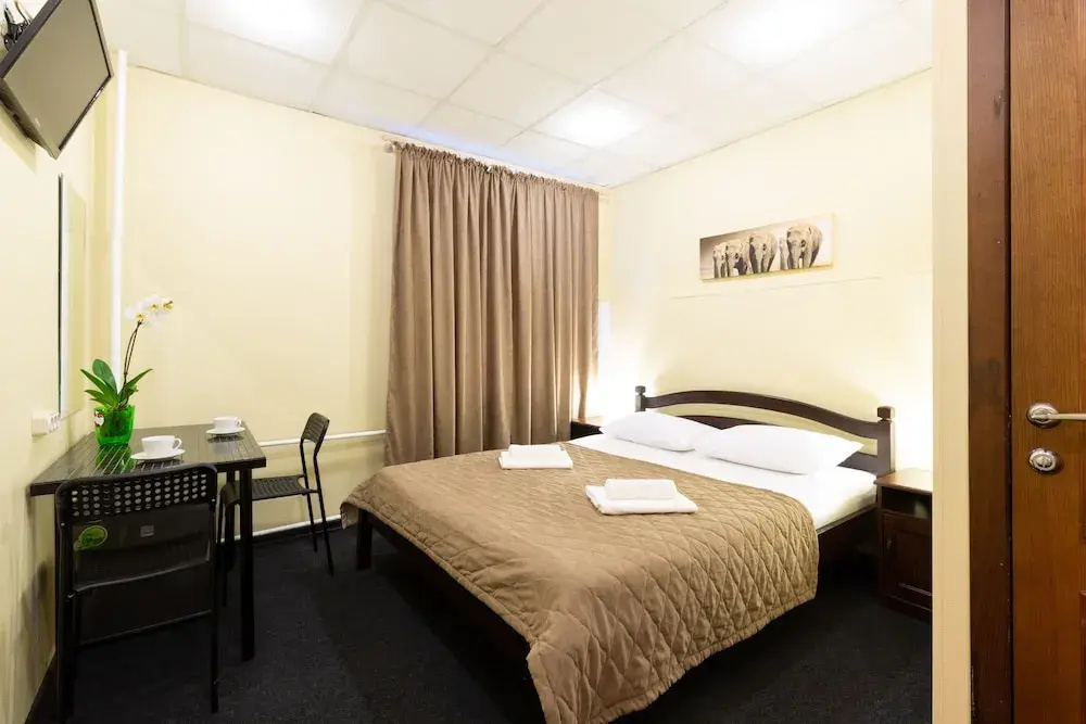 Kashirskiy Mini-Hotel Room Type - Comfort Double room full double bed