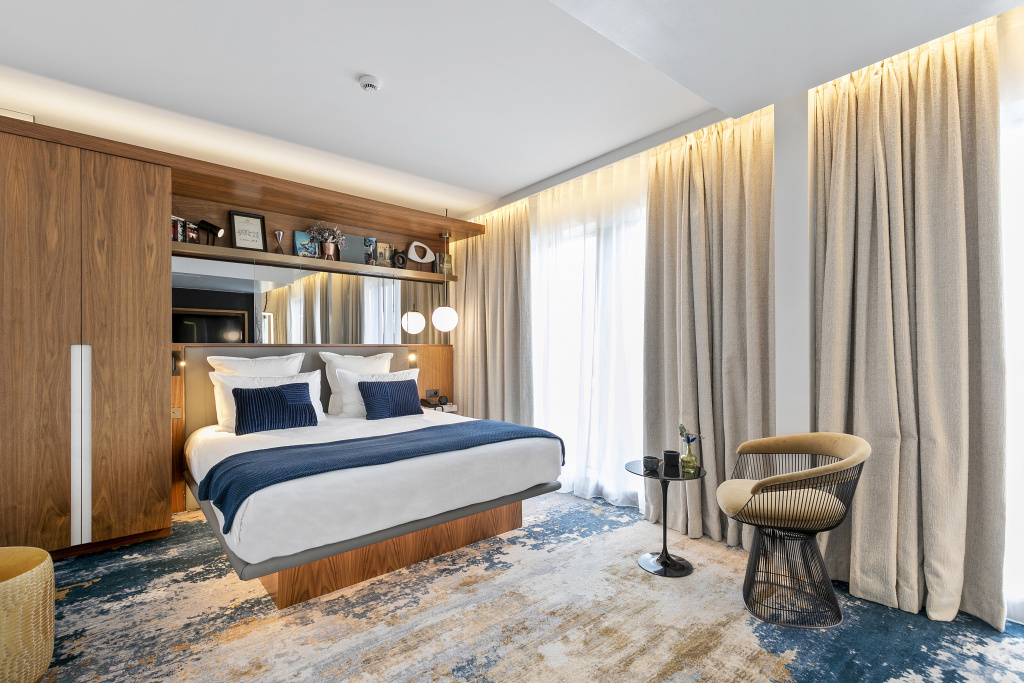 Отель CARD Hôtel в Париже