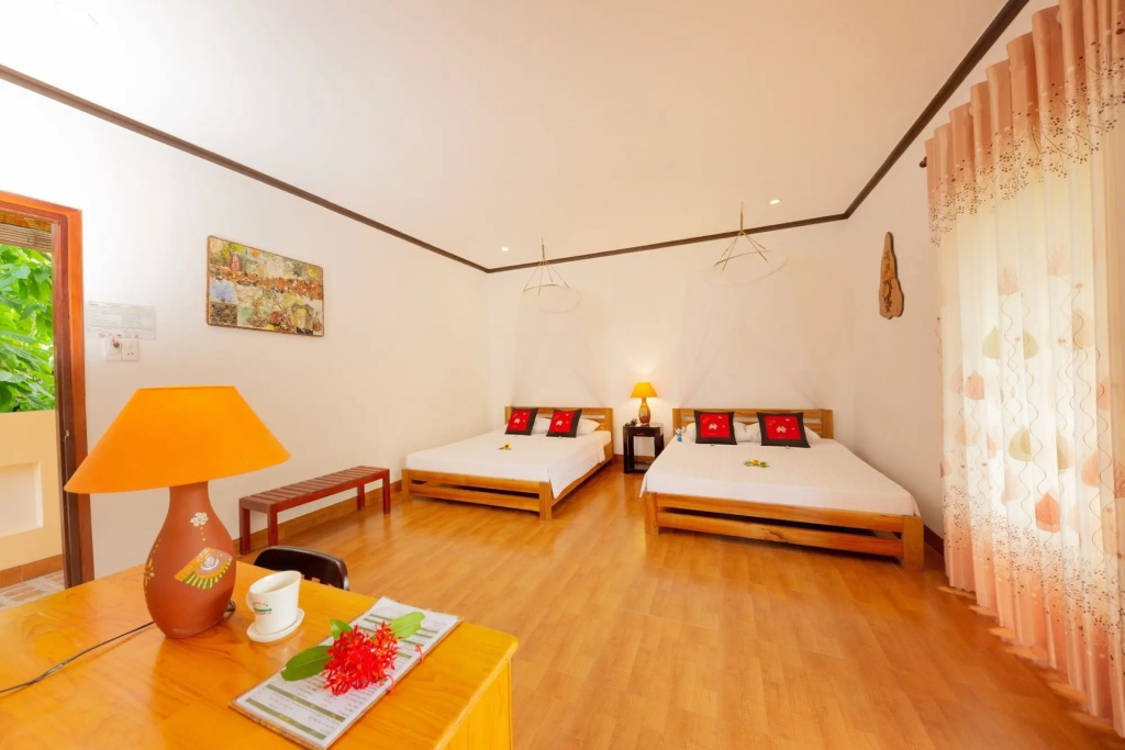 Отель Bao Quynh Bungalow в Фантхьете