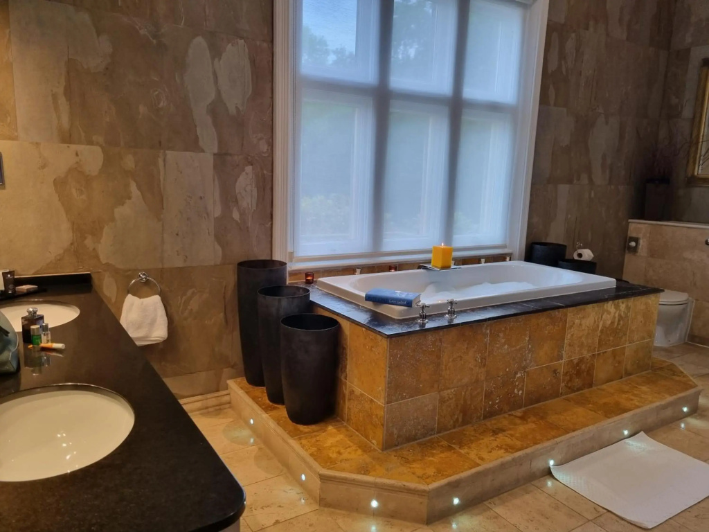 Alexander House And Utopia Spa - Général