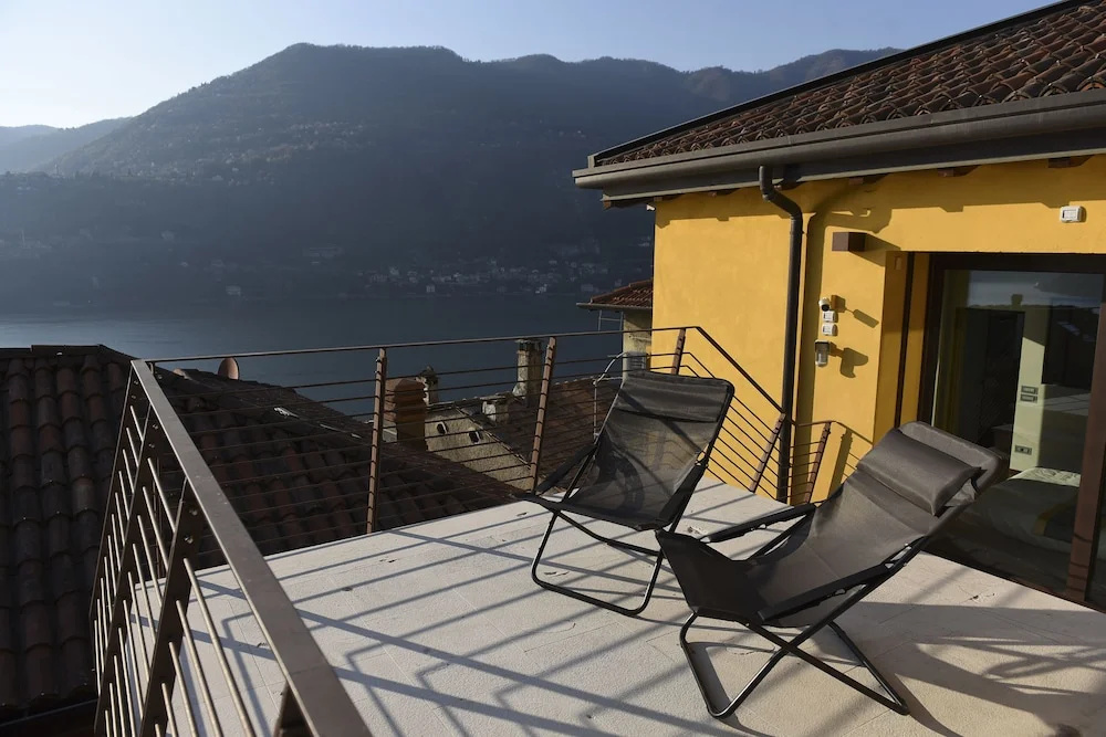Luxury Como Lake Apartment