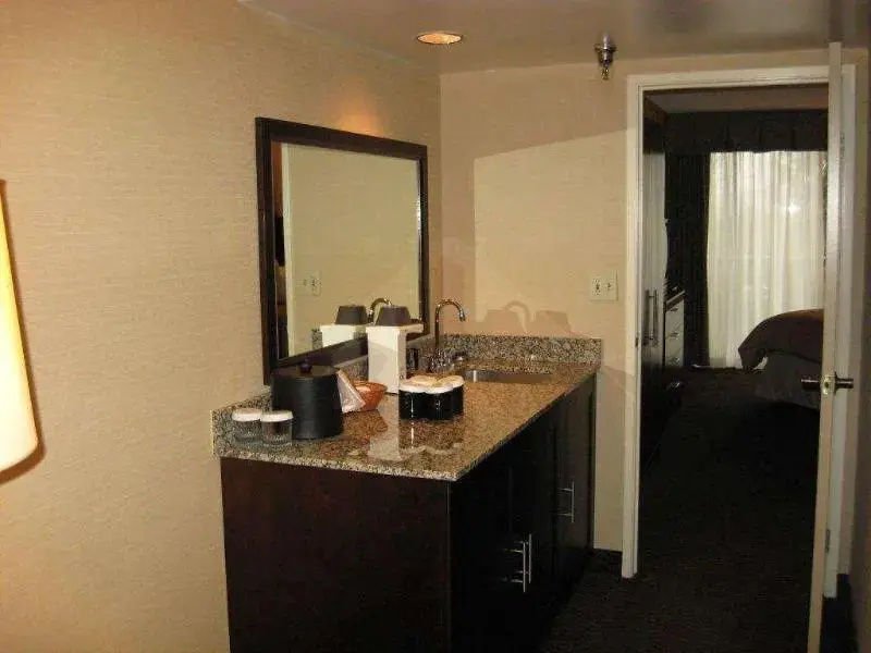 Embassy Suites Hotel Birmingham - Chambres