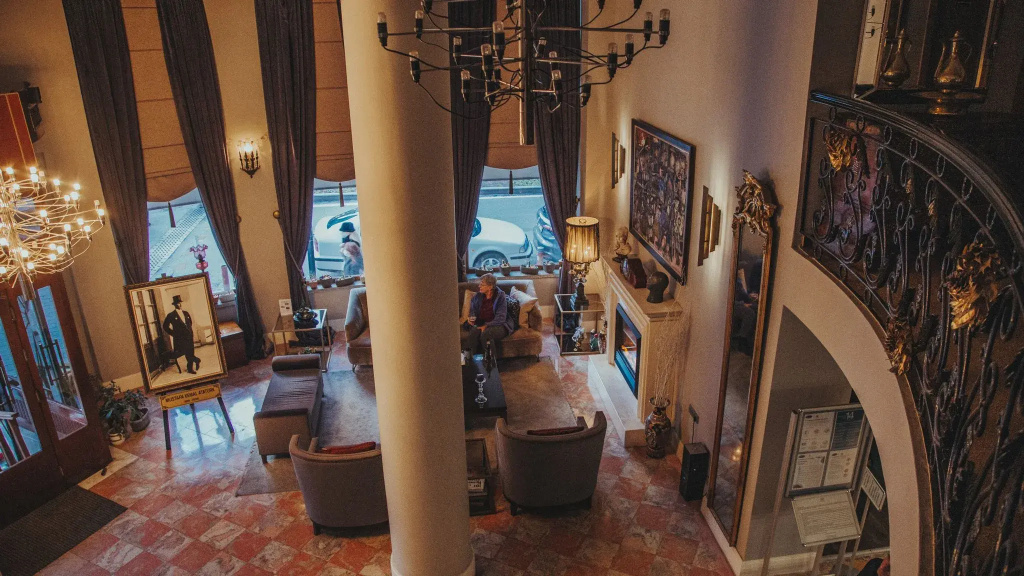 Hotel photo 2