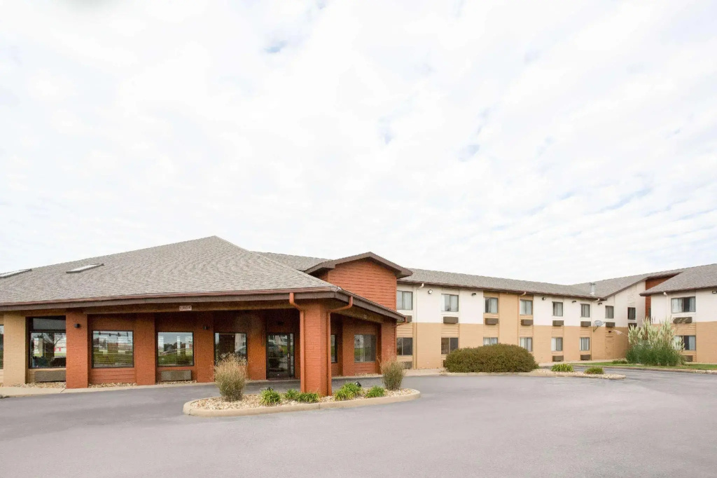 AmericInn by Wyndham Mount Pleasant - Chambres