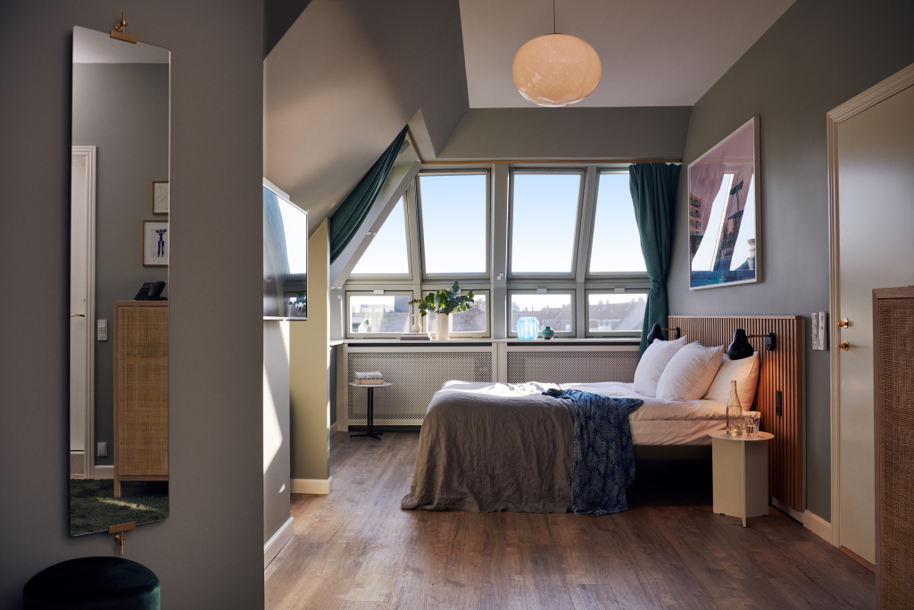 Coco Hotel by null