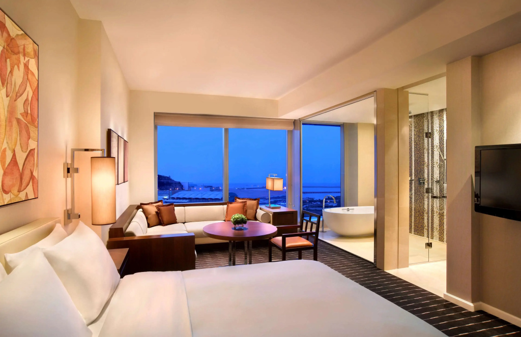 Club Double room (full double bed)