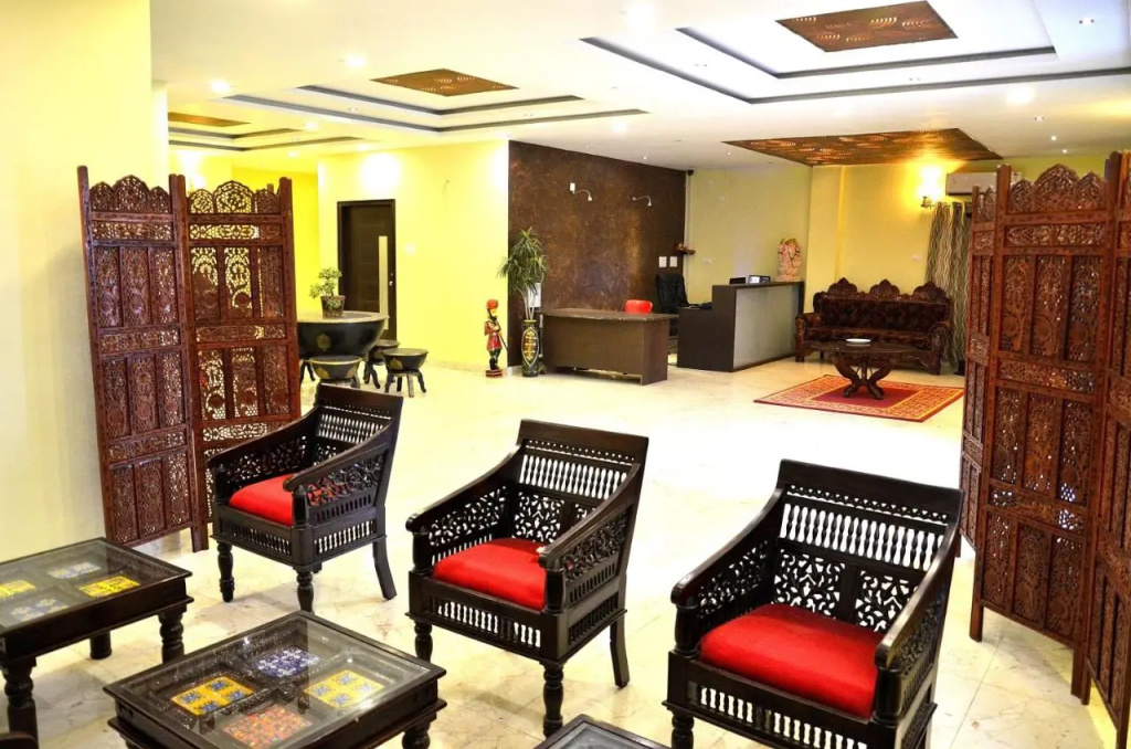 Hotel photo 12