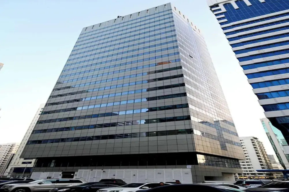 Cozy 1 BHK Furnished Apartment in Palette Tower in Tourist Club Area