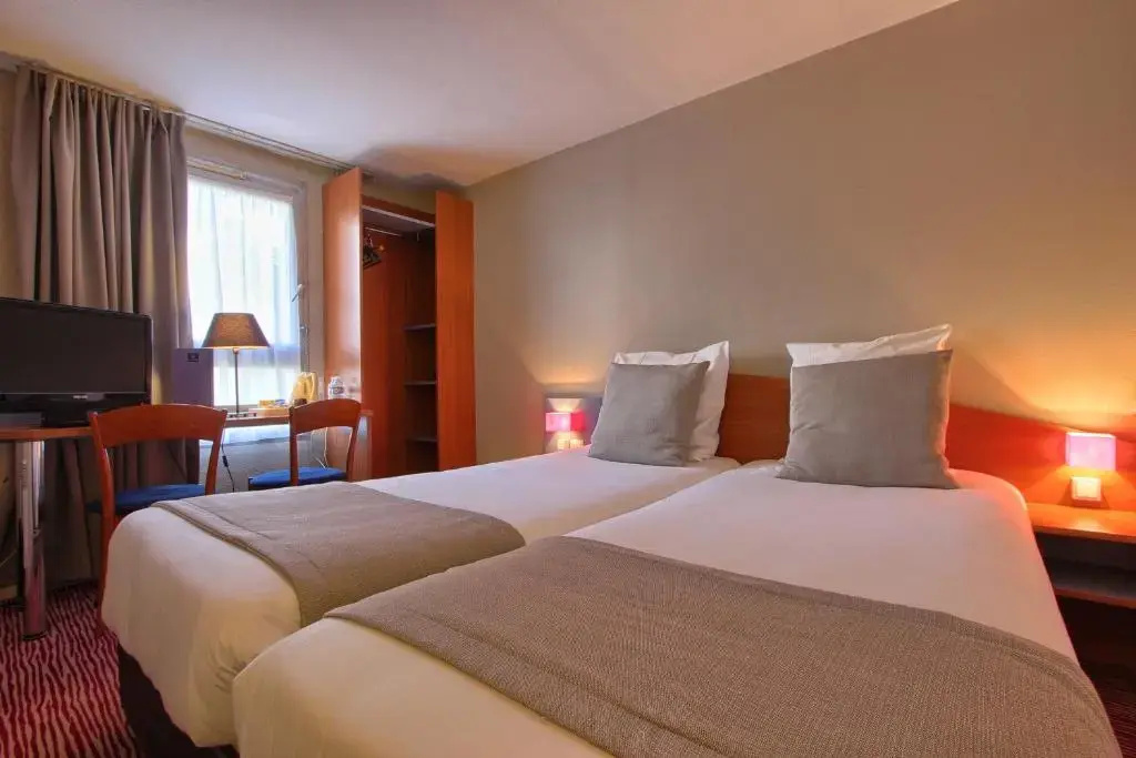 Standard Double room (twin beds)