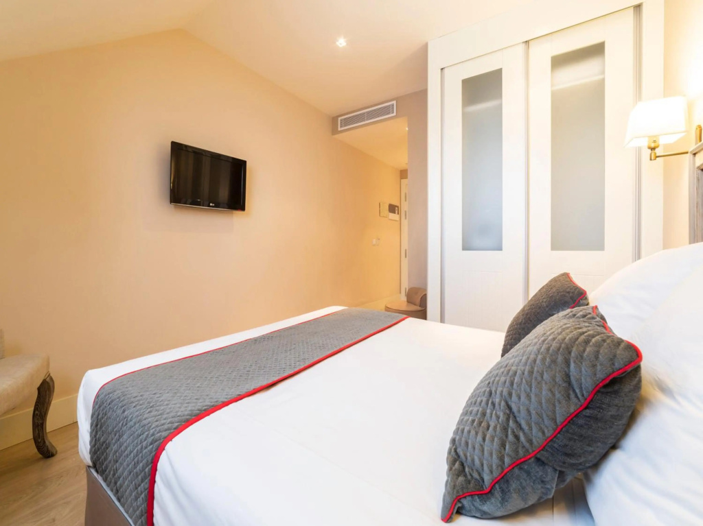 Hotel Altora — 3