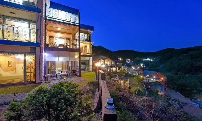 Gapyeong Neabey Cloud Pension