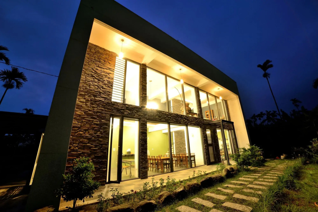 Hoyu House